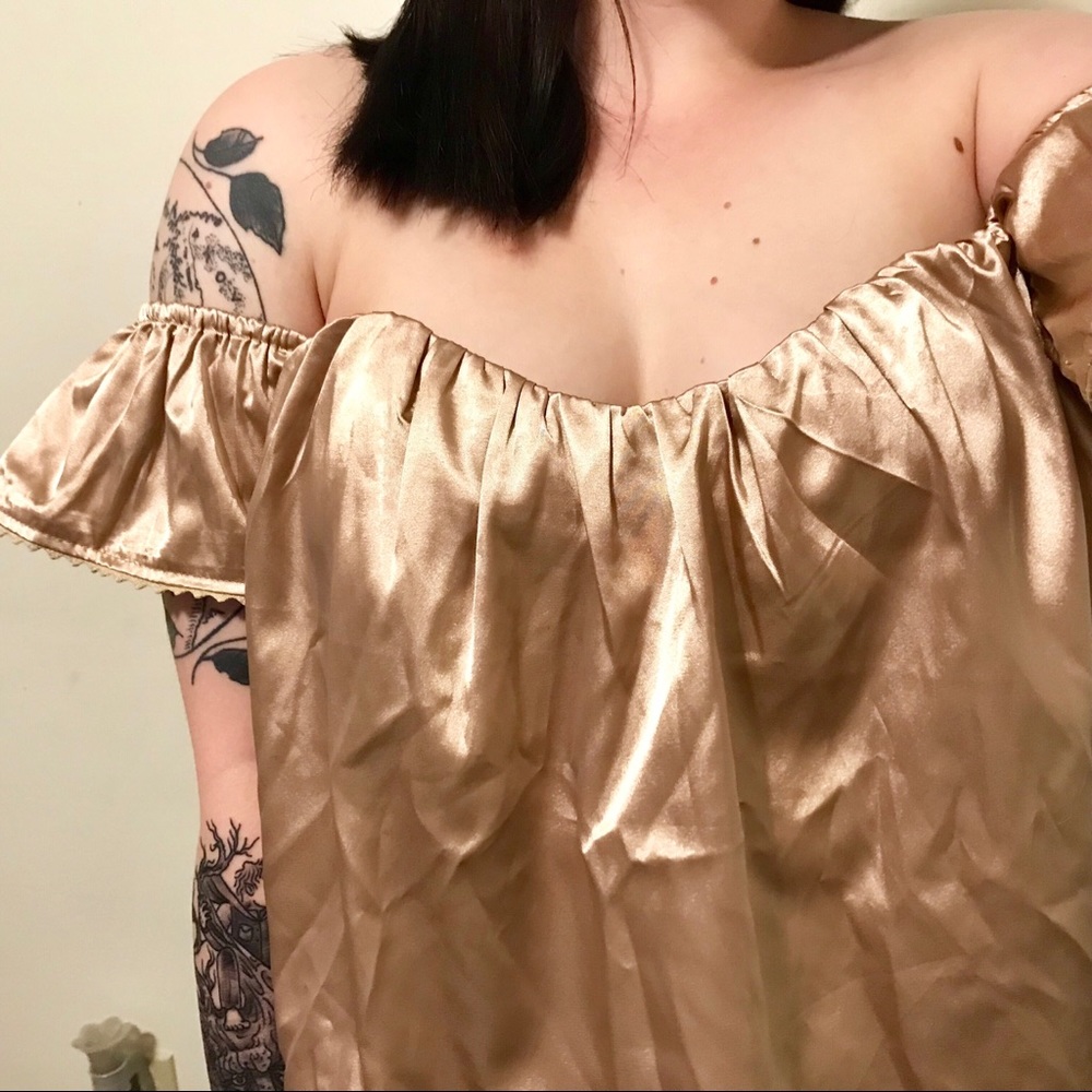 Forever 21 champagne off shoulder crop top
